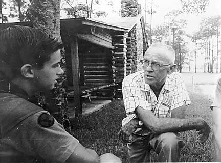 Bill Malone talking with Rex Hawkins